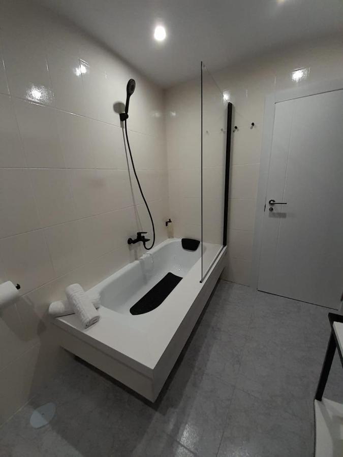 Apartamento Vista Al Puerto De Finisterre Eksteriør billede